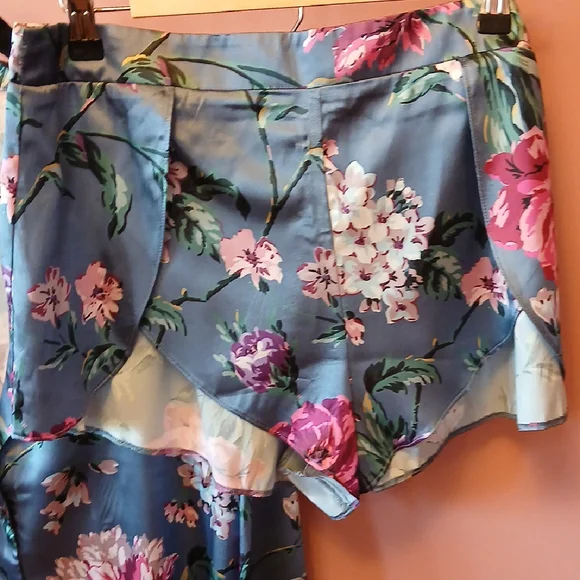 Floral Satin Pajama Set - Picture 2 of 5
